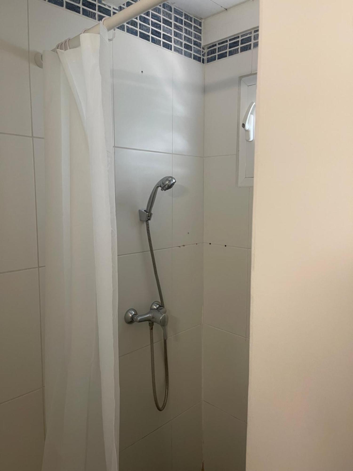 Bungalows Malueva 1 Chambre Et 1 Mezzanine A 5Min De La Plage De La Caravelle サンタンヌ エクステリア 写真